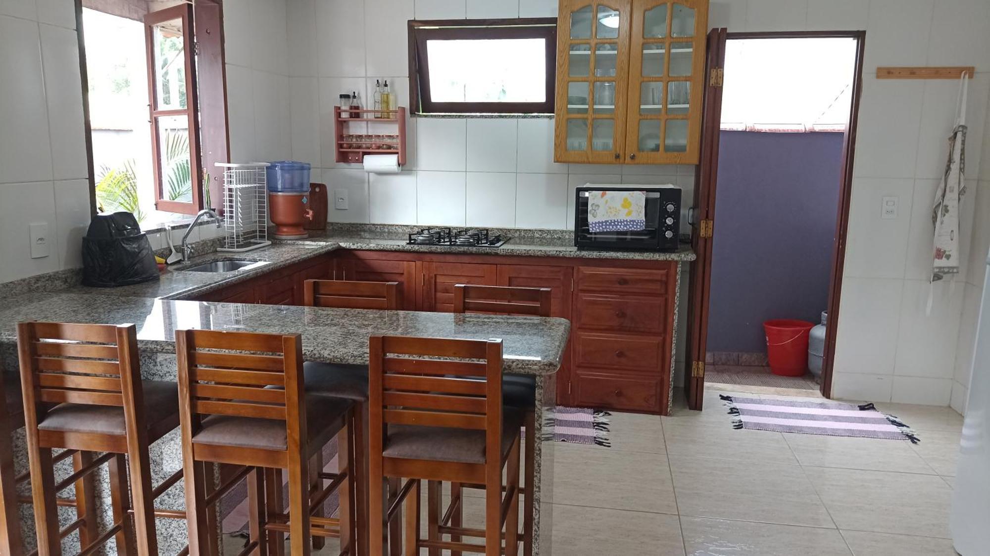 Casa Roxa Com Piscina Em Condominio Парати Стая снимка